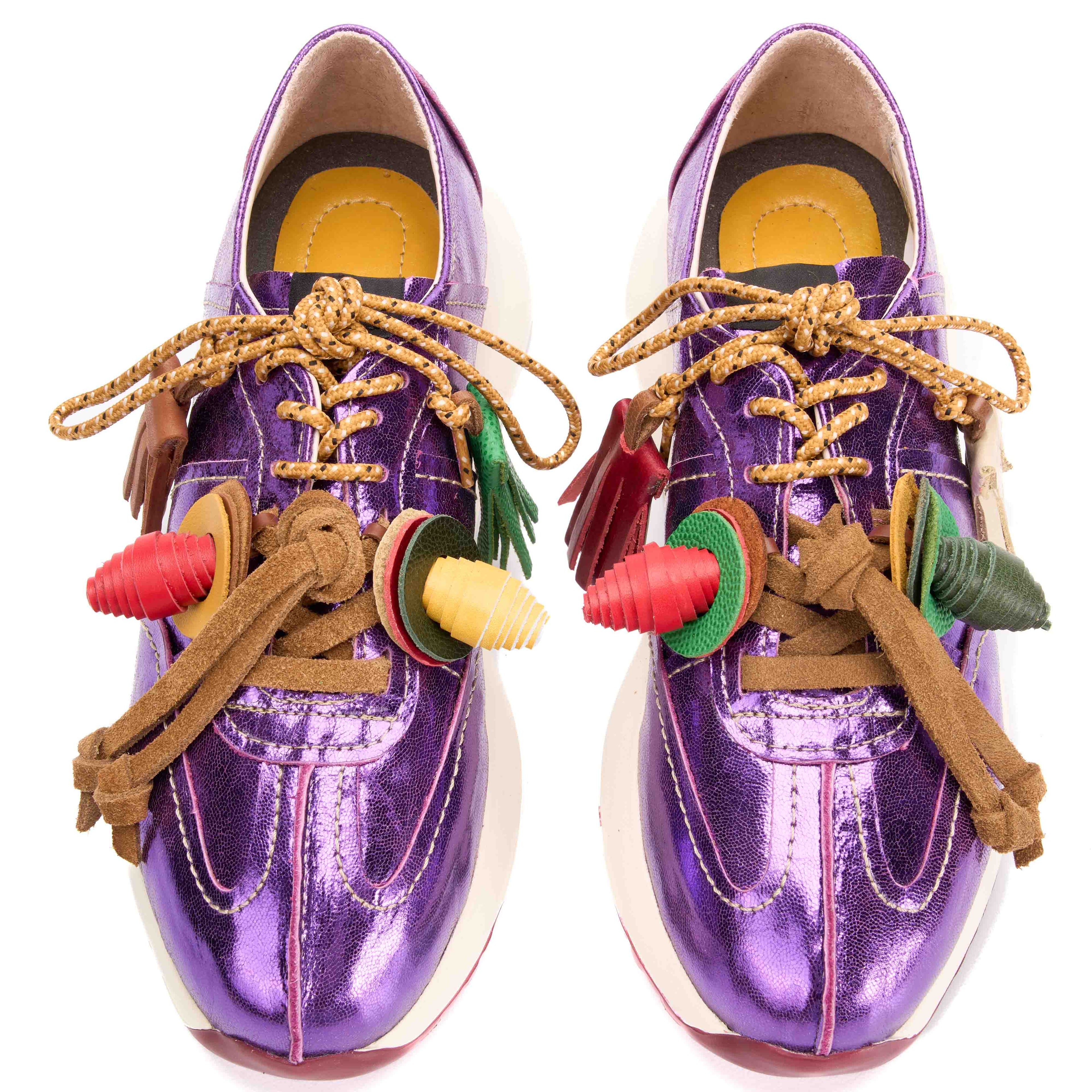 TENIS ORIGEN SUIZO MORADO