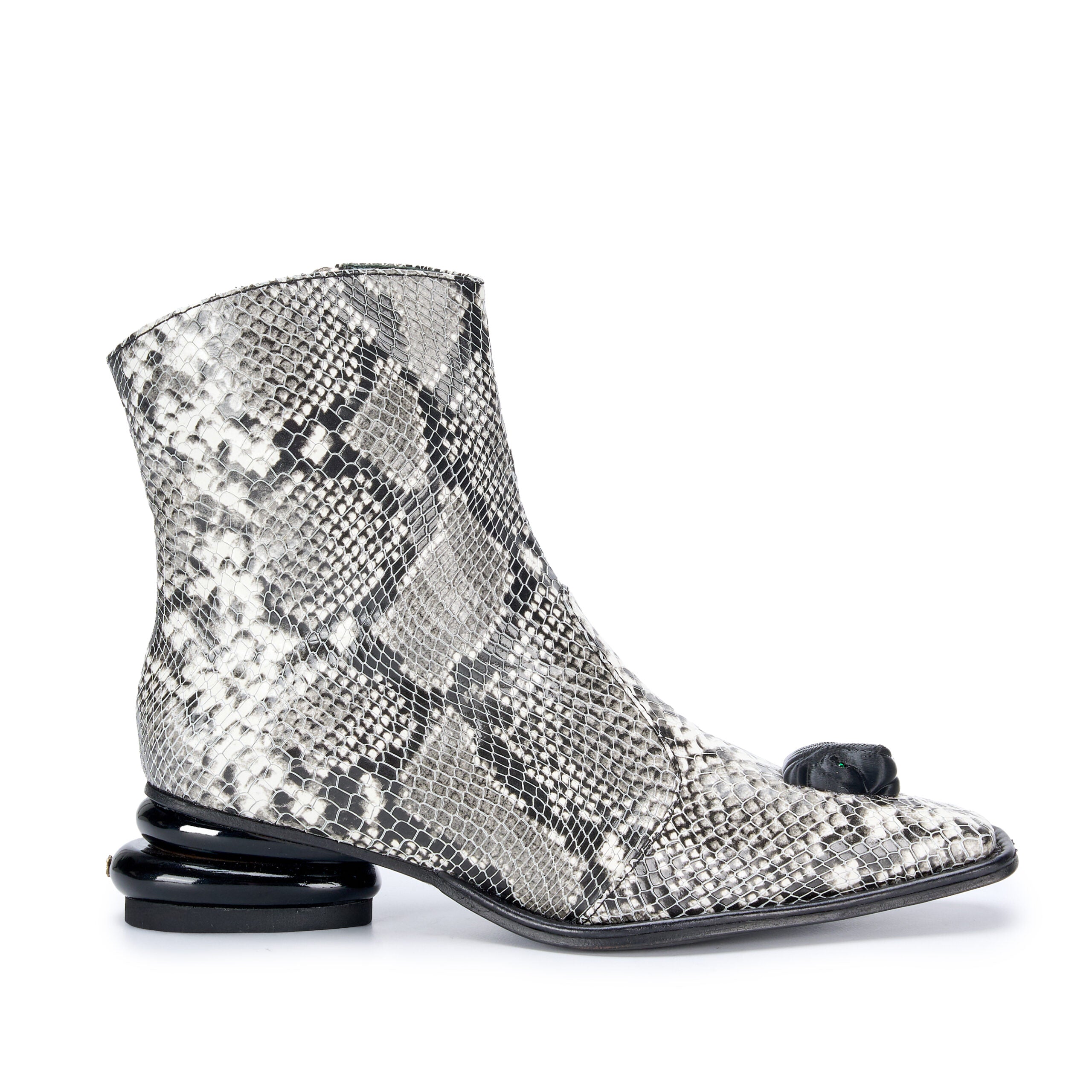 BOTA IGNACIO ALLENDE-EDICION LIMITADA