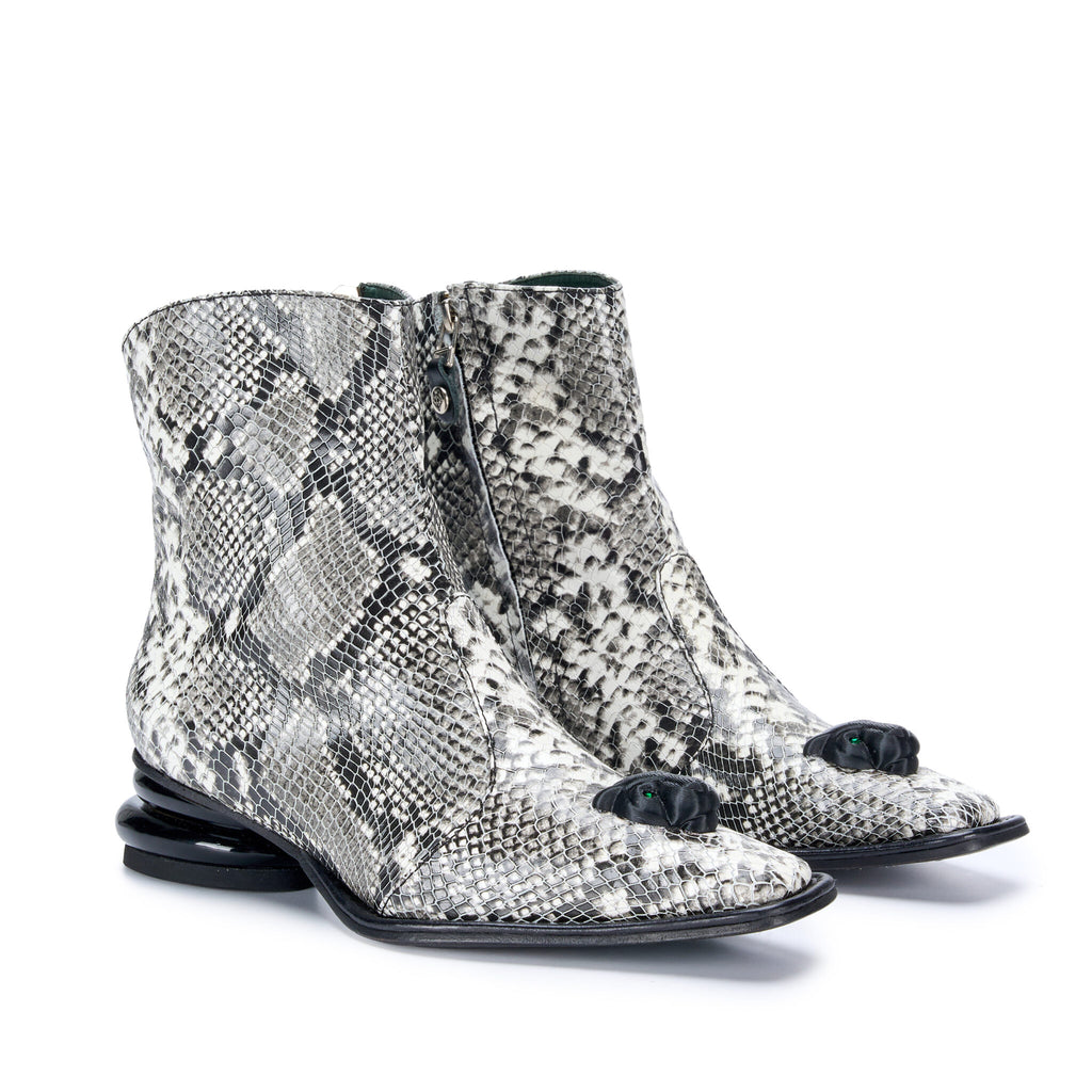 BOTA IGNACIO ALLENDE-EDICION LIMITADA