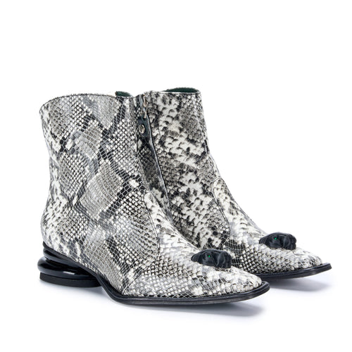 BOTA IGNACIO ALLENDE-EDICION LIMITADA